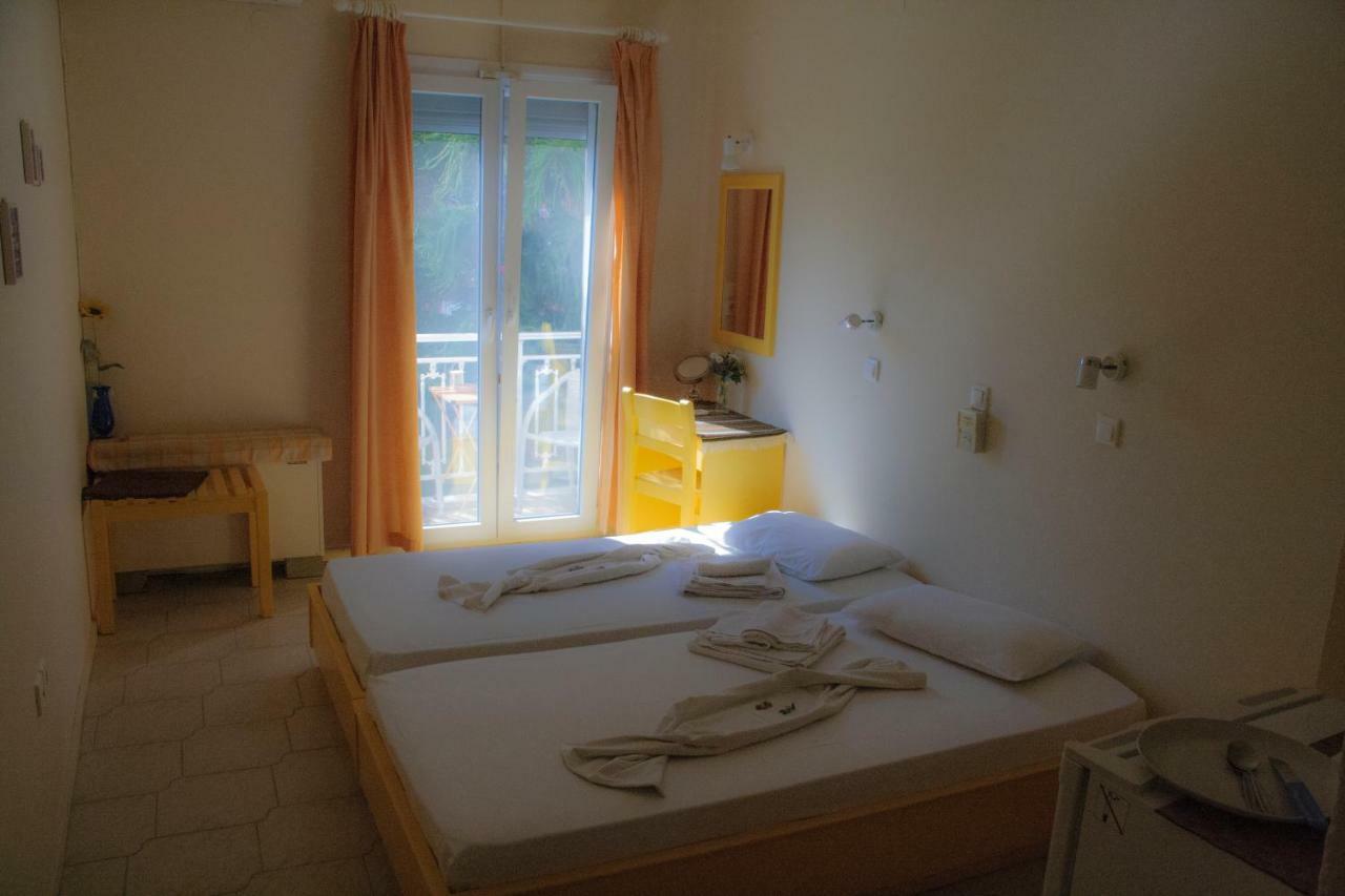 Spiti Hotel อิไรออน ภายนอก รูปภาพ